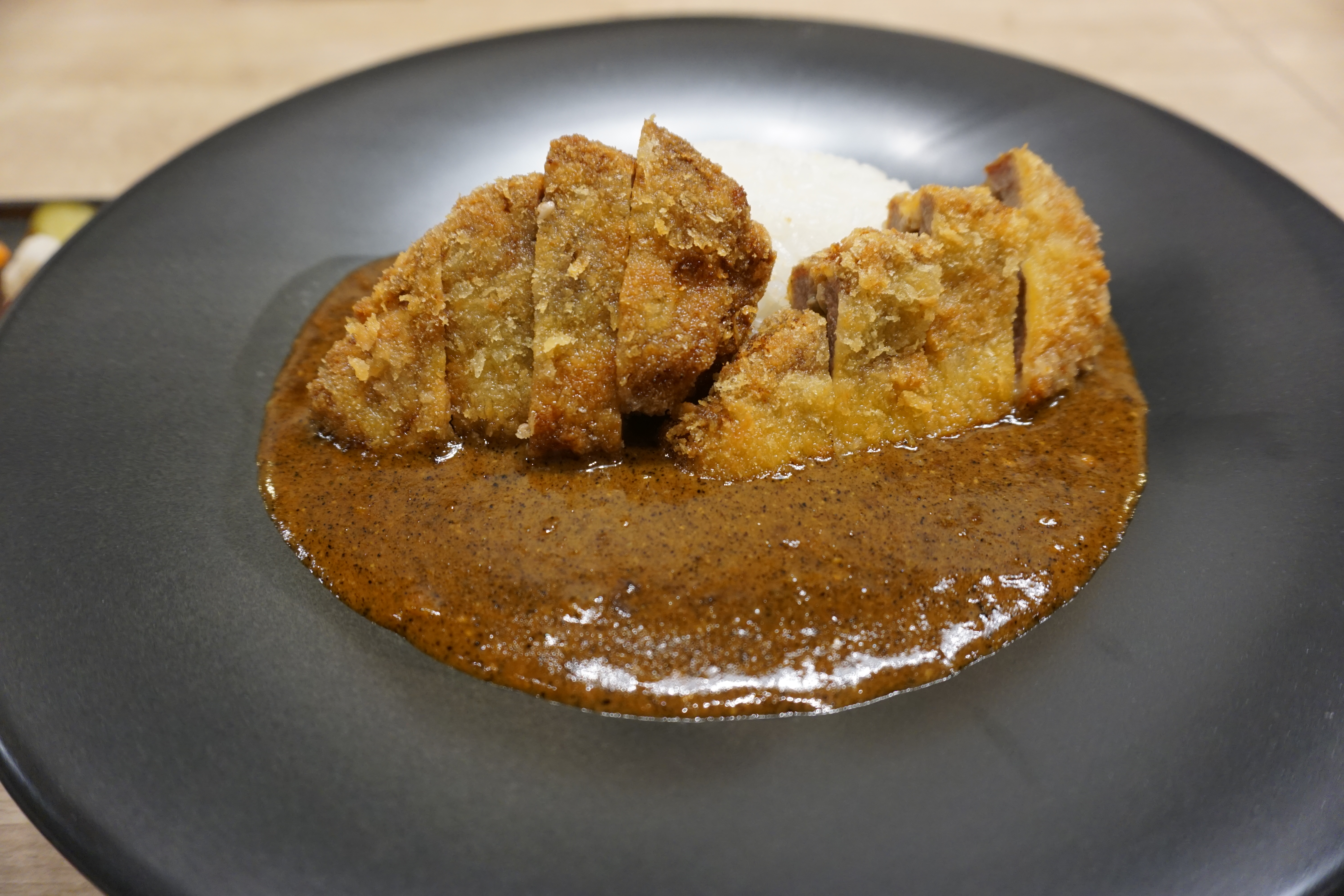 カツとソースの料理